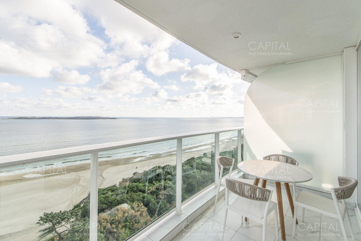 Apartamento ID.34777 - Apartamento de tres dormitorios en suites en Paramount Smart Tower en Venta