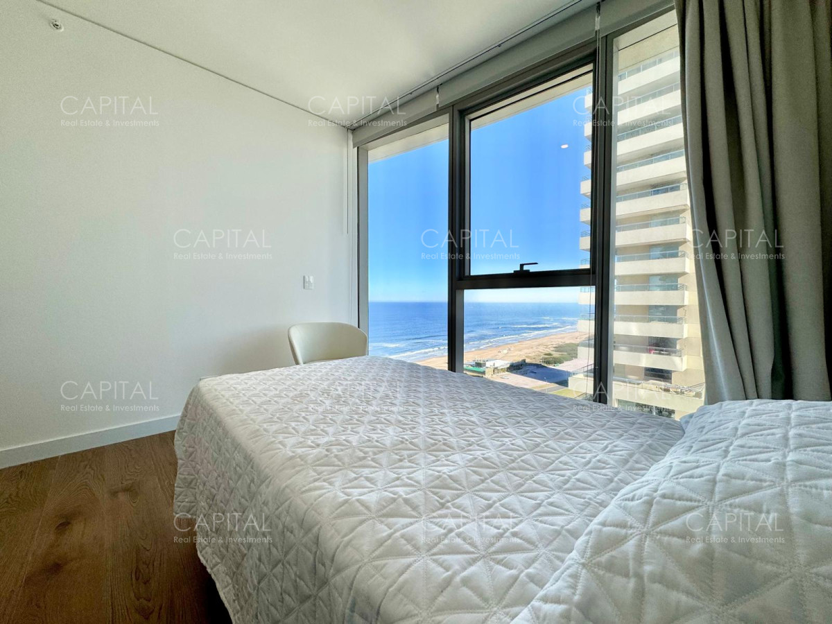 Apartamento ID.36643 - Apartamento esquinero de tres y dependencia piso alto en Trump Tower en Venta