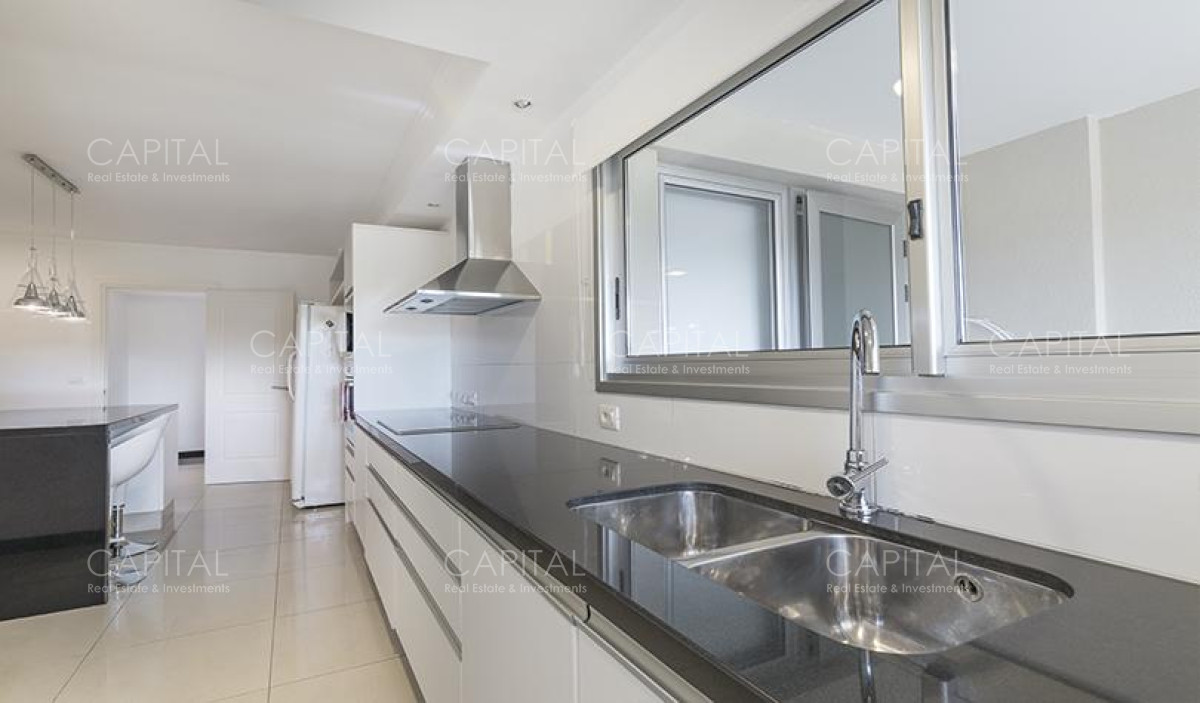 Apartamento ID.30471 - Apartamento central con isla en torre Premiun de Punta del Este - Torre Lobos, Playa Brava