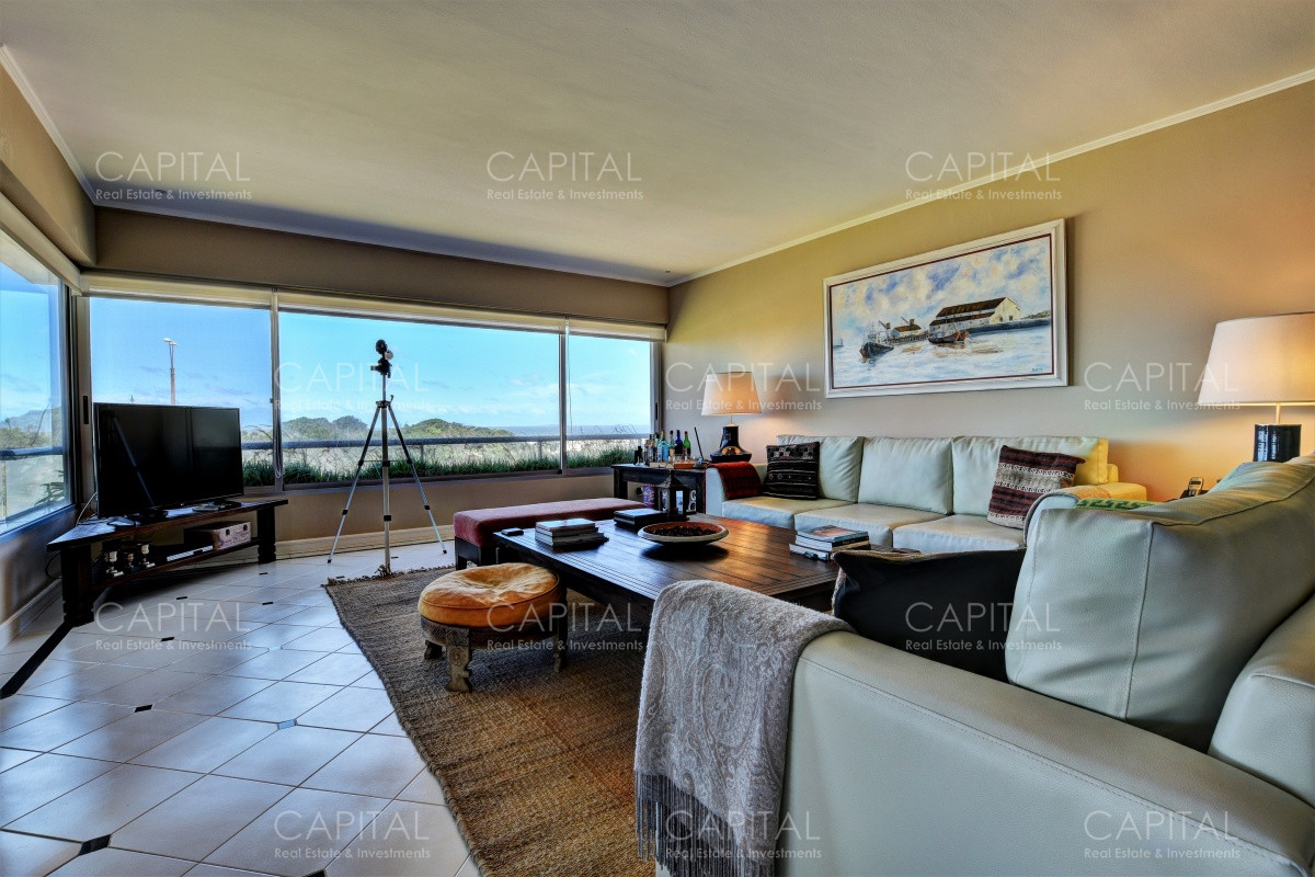 Apartamento ID.25308 - Excelente Apartamento Primera Fila Playa Brava