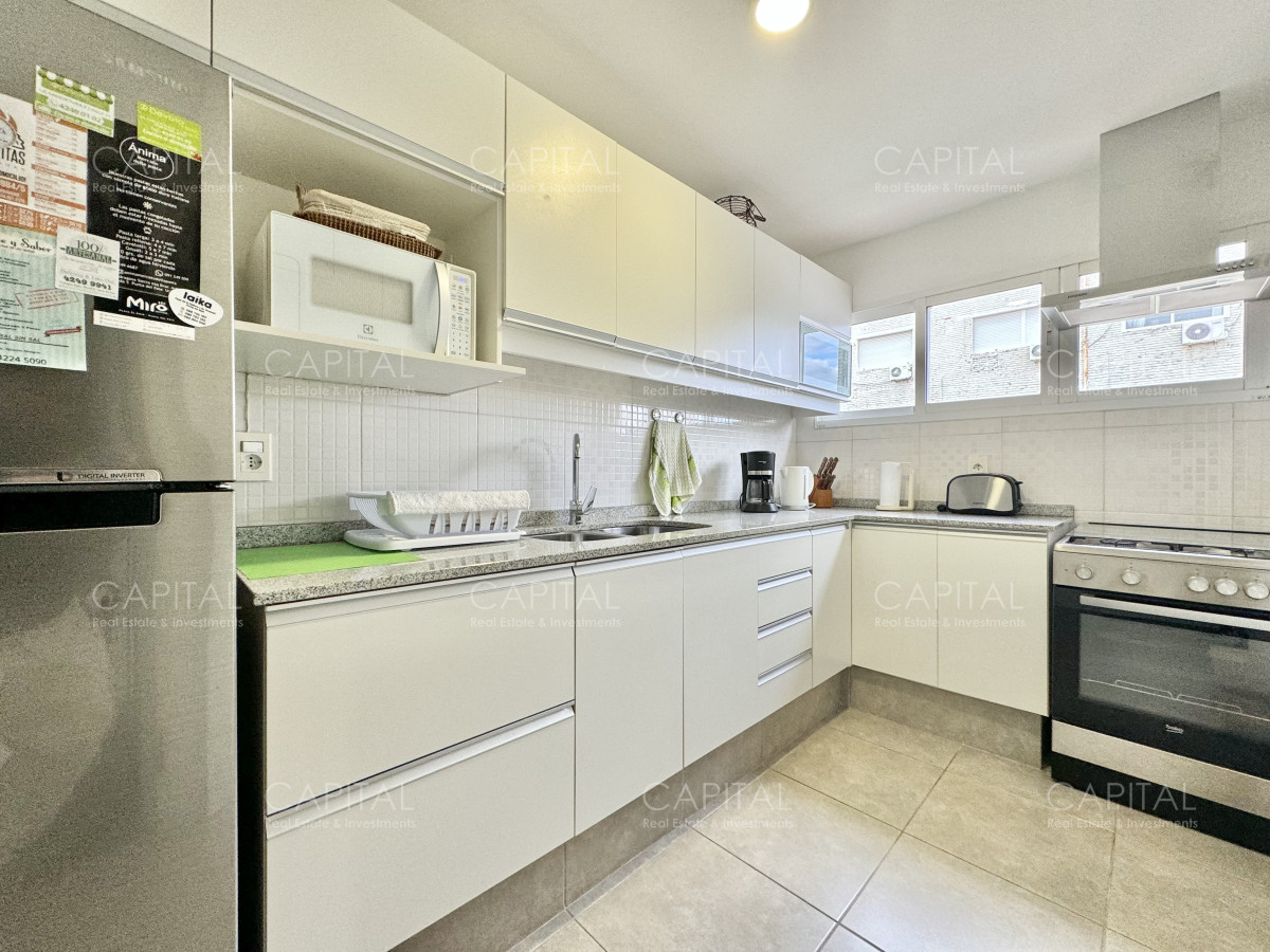 Apartamento ID.39040 - Apartamento de tres dormitorios en venta, Primera Linea Playa Mansa, Punta del Este.