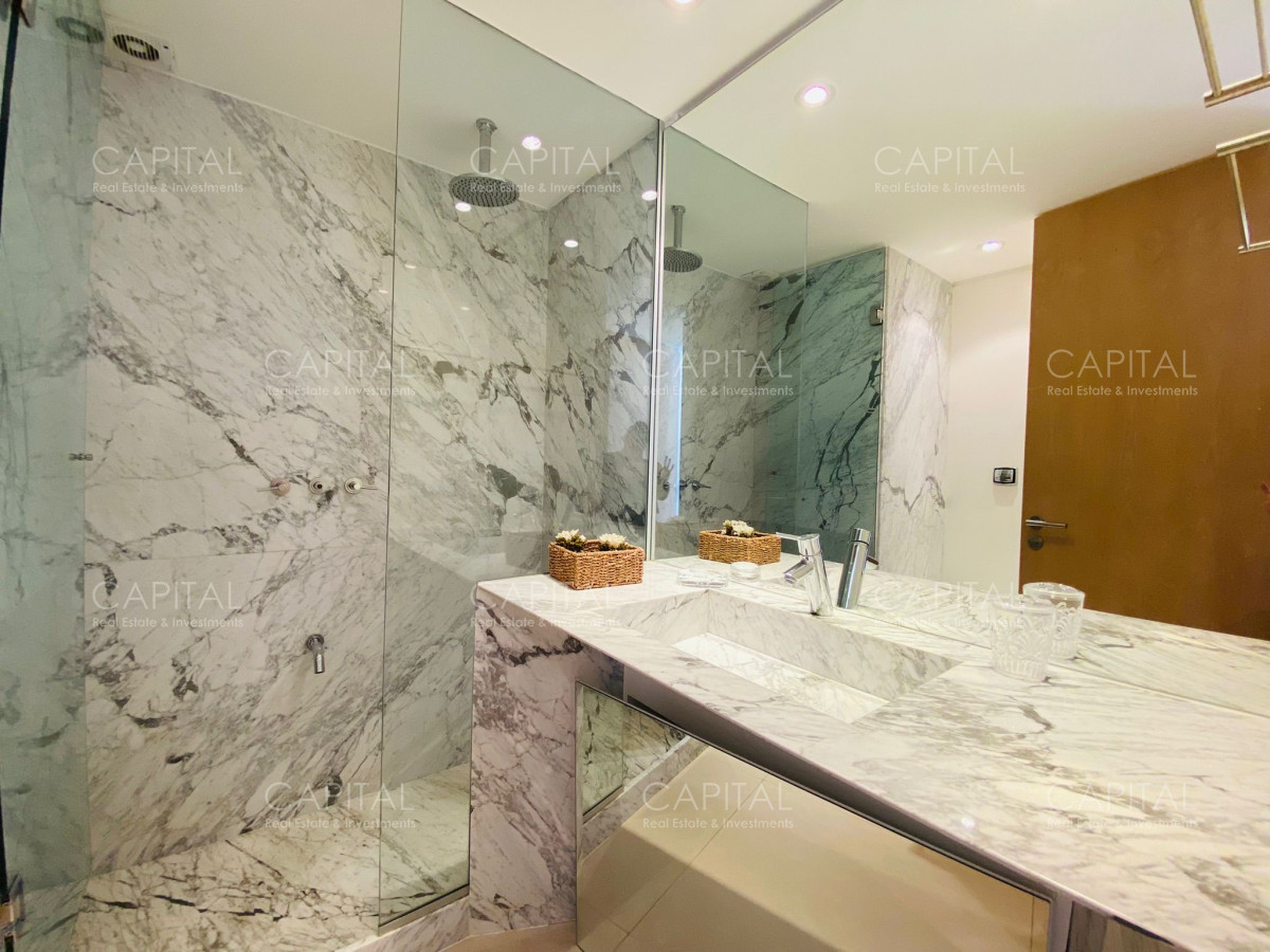 Apartamento ID.31899 - Apartamento de Lujo Frente Playa Brava Punta del Este