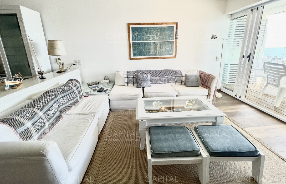 Apartamento ID.33467 - Fontemar Punta del Este Apartamento de 4 dormitorios con vista al puerto en venta