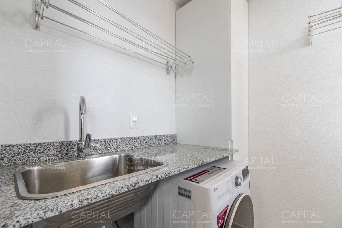 Apartamento ID.33607 - Apartamento De Tres Dormitorios En Suites + Dependencia En Paramount Smart Tower En Venta