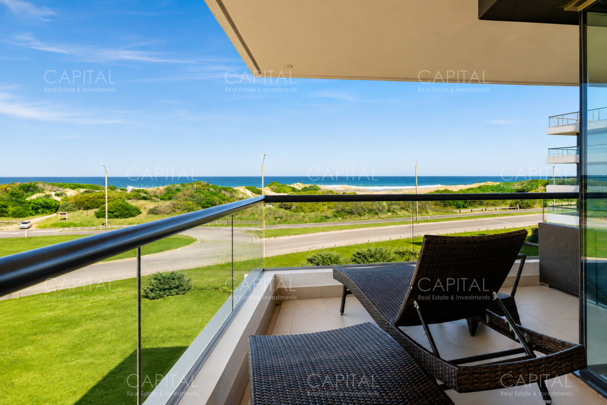 Apartamento ID.40730 - Departamento 3 dormitorios y dependencia frente a Playa Brava en Rincón del indio