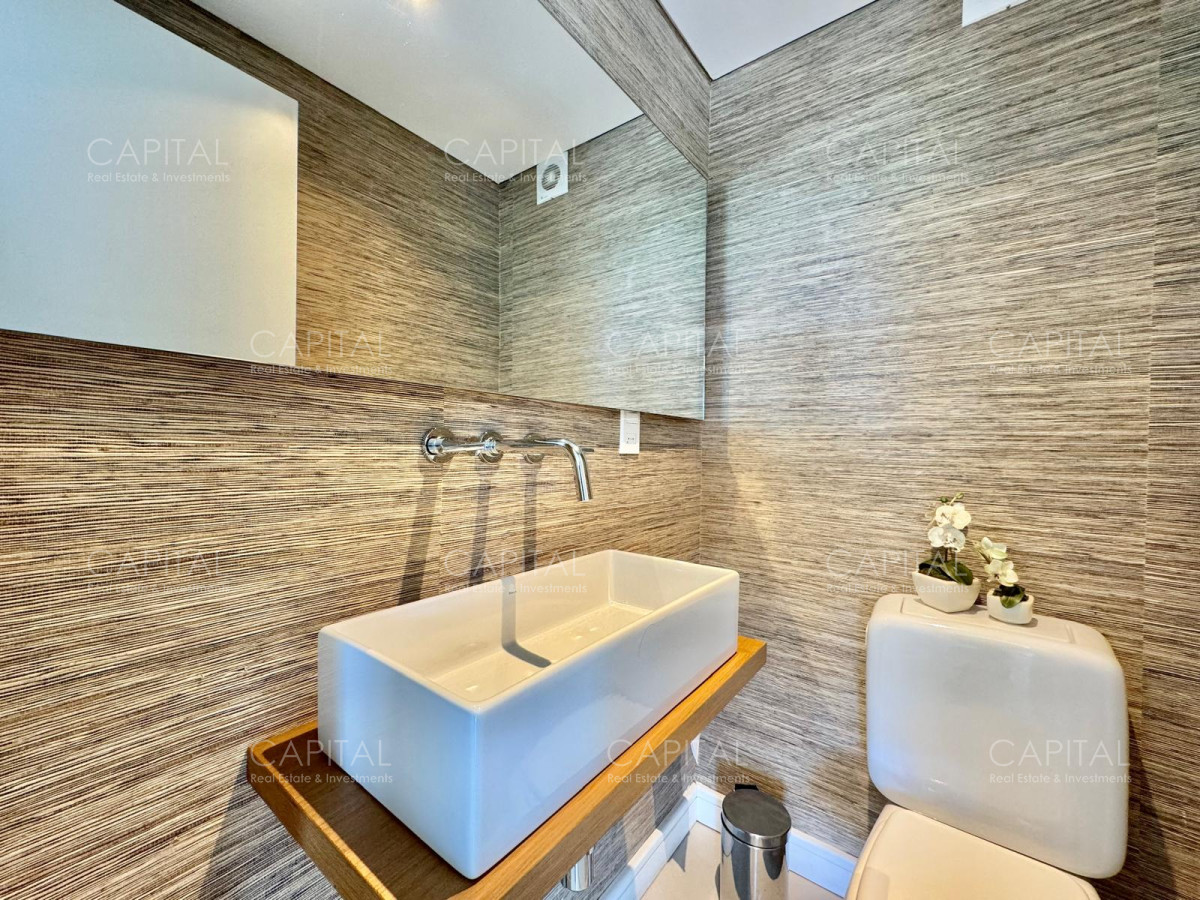 Apartamento ID.24960 - Apartamento en Playa Brava de dos dormitorios a metros del mar