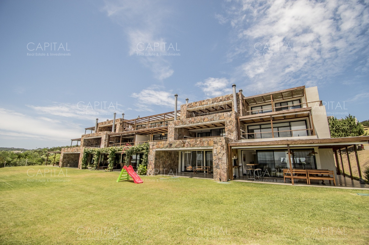 Apartamento ID.28518 - Quartier Punta Ballena Tres Dormitorios en Alquiler