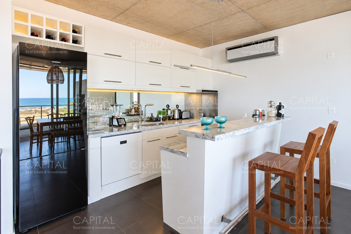 Apartamento ID.36817 - Duplex frente al mar en La Barra con espectacular vista al mar