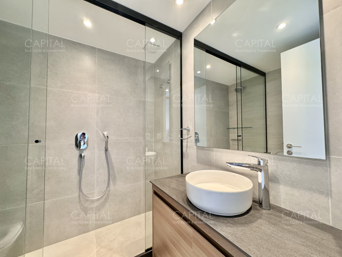 Apartamento ID.39049 - Venetian de tres dormitorios y dependencia 
