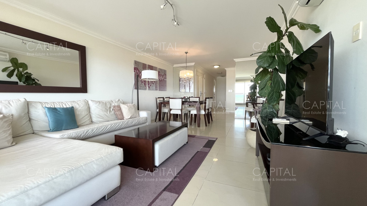 Apartamento ID.32145 - Apartamento en Imperiale de 3 dormitorios en venta.