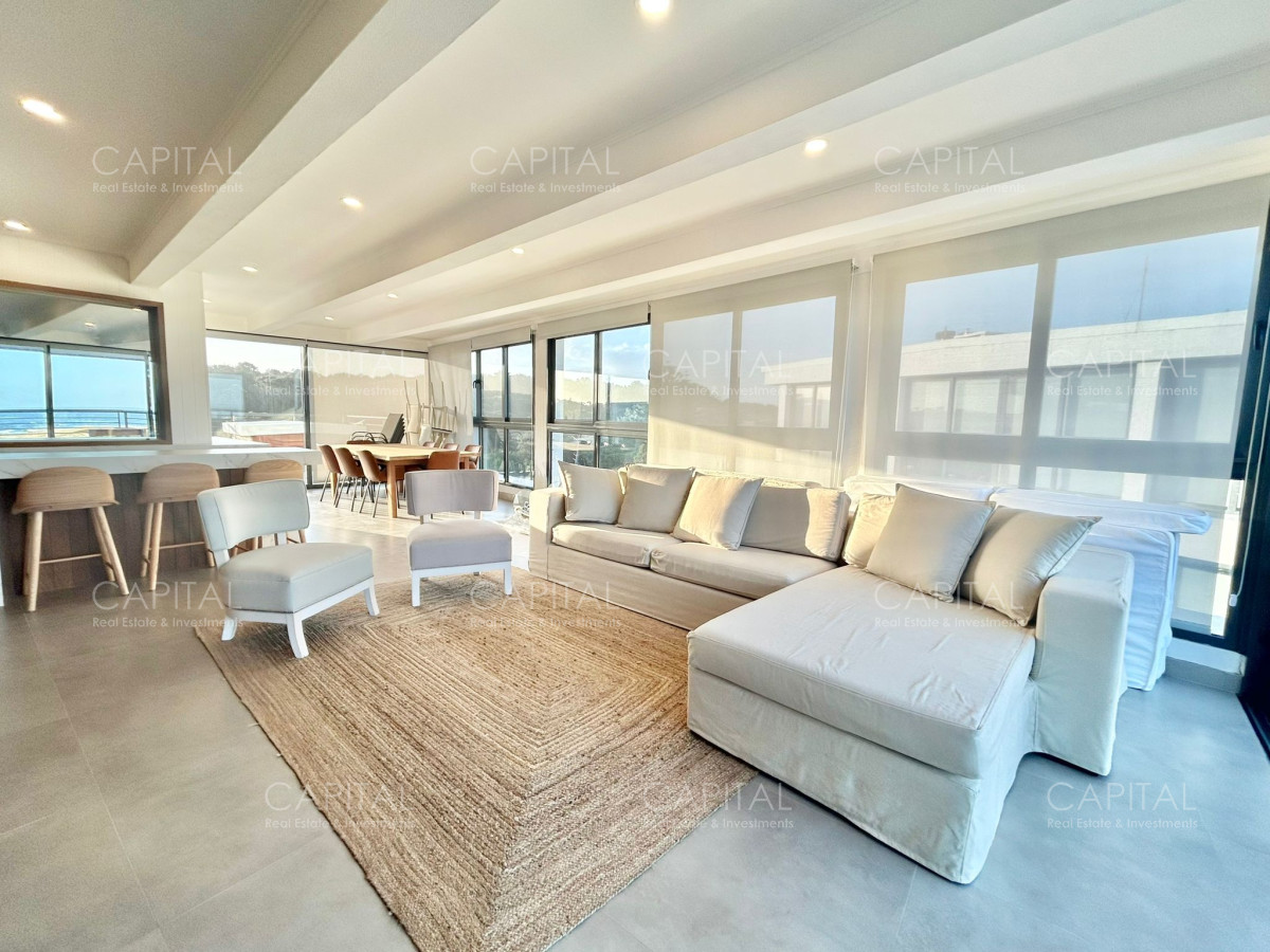 Apartamento ID.26732 - Venta Departamento Pent House Playa Brava Primera Linea Punta del Este