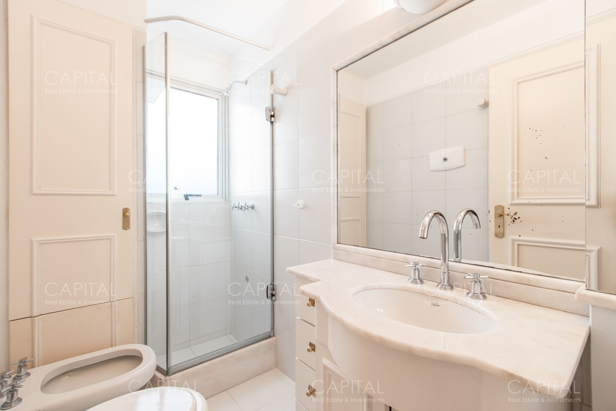 Apartamento ID.35179 - Apartamento en venta en primera línea Playa Brava