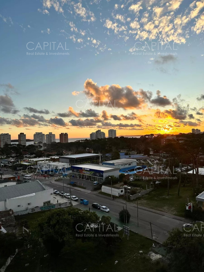 Apartamento ID.34630 - Apartamento de un dormitorio y medio en Alquiler Anual en Punta del Este