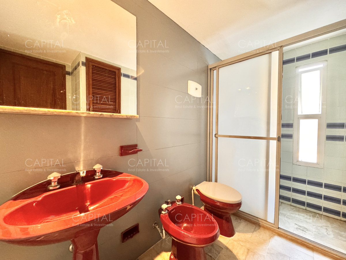 Apartamento ID.38040 - Departamento en Venta de Dos Dormitorios, Playa Brava 
