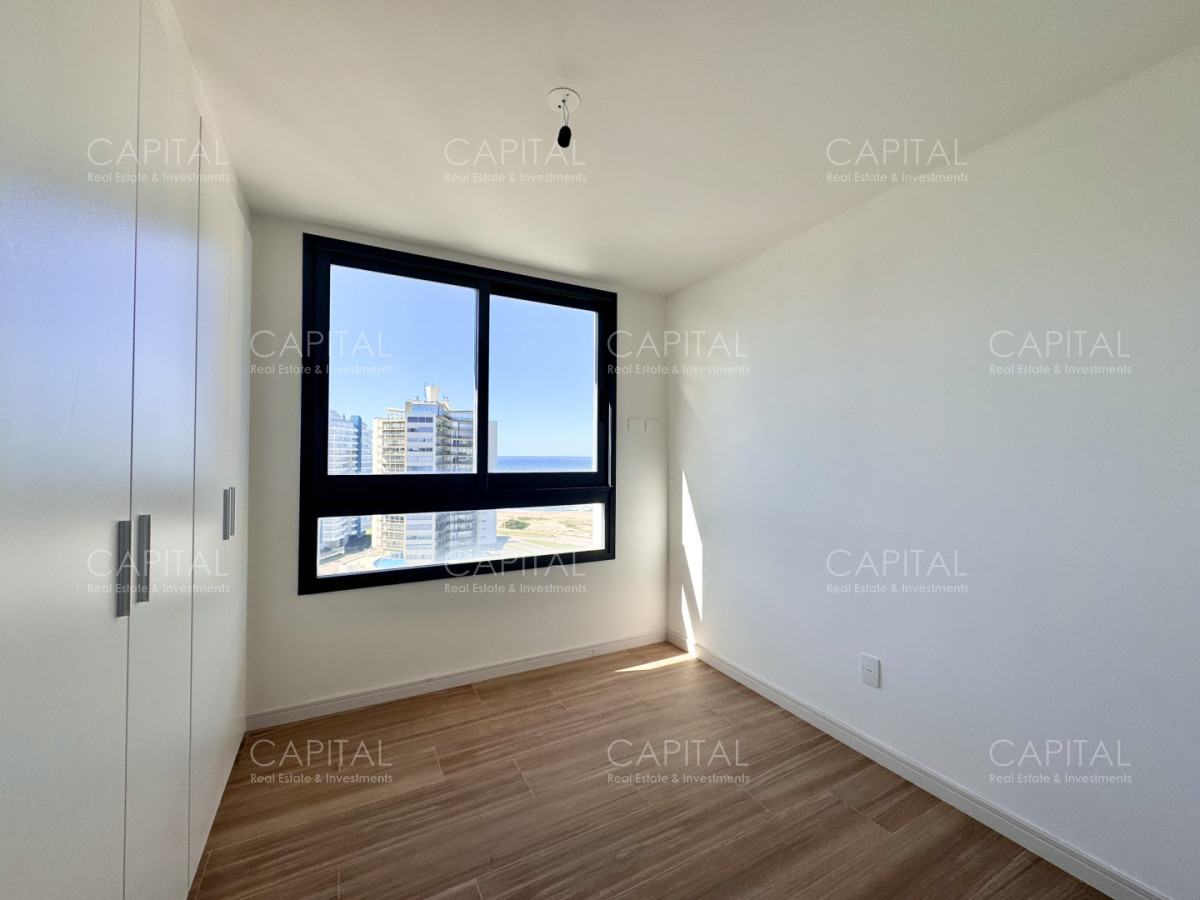 Apartamento ID.40072 - Unidad en venta de dos dormitorio con vista al mar, Playa Brava, Punta del Este