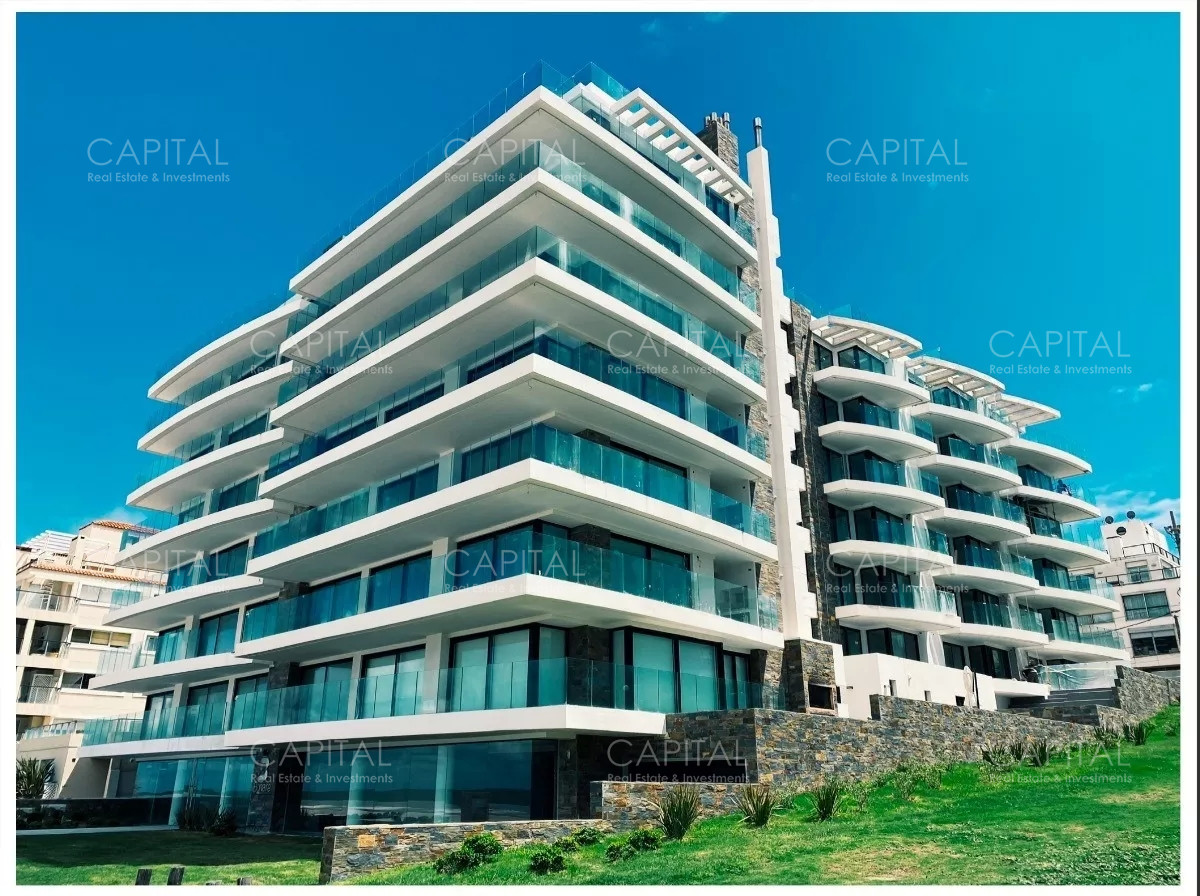 Apartamento ID.34419 - Apartamento frente al mar de tres dormitorios en Penisnula de Punta del este
