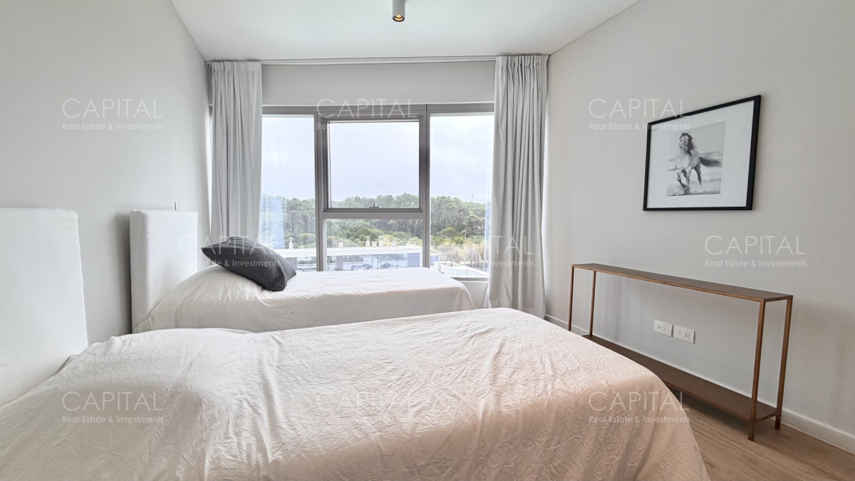 Apartamento ID.38144 - Trump Tower de 2 dormitorios en Alquiler Anual.