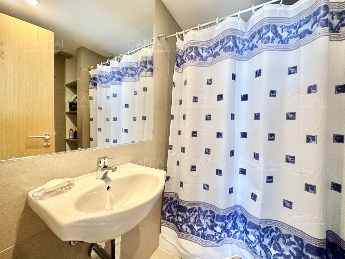 Apartamento ID.34873 - Apartamento de tres dormitorios y dependencia con vista al mar, Playa Mansa, Punta del Este.