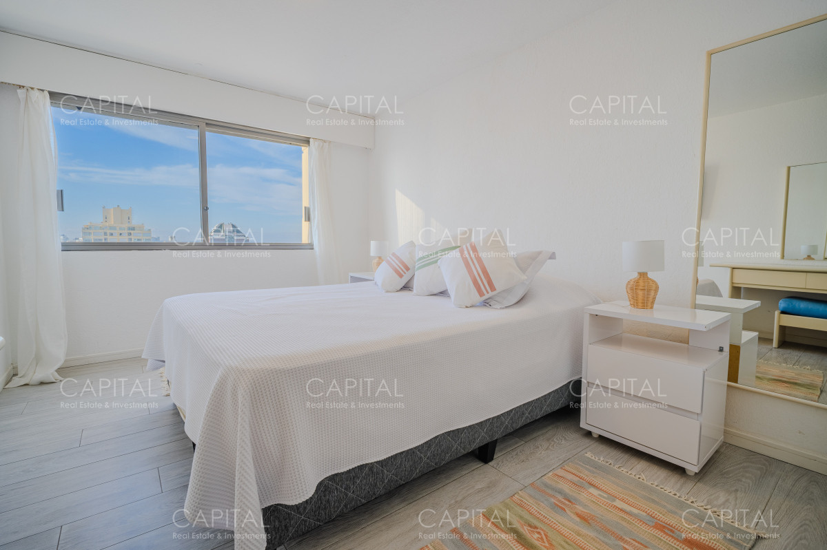 Apartamento ID.38451 - Apartamento en venta de 3 dormitorios en Peninsula Punta del Este