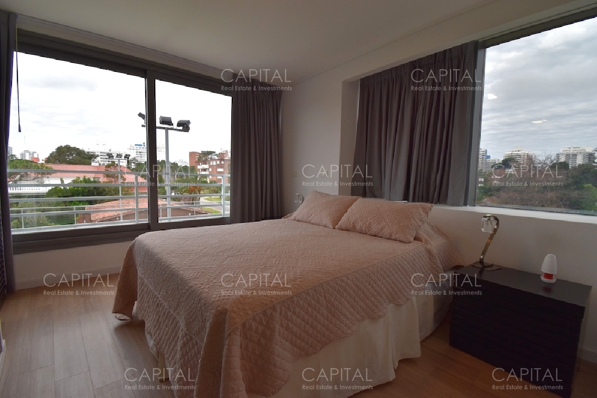 Apartamento ID.26953 - Excelente apartamento 3 dormitorios en suite Punta del Este + Alexander 
