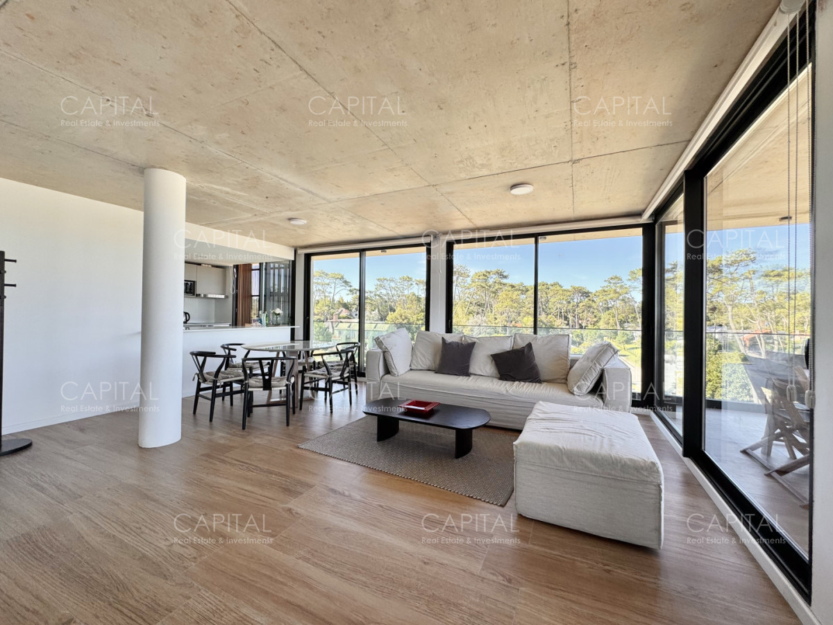 Apartamento ID.39649 - Apartamento En Venta 3 Dormitorios en primera línea de Playa Mansa