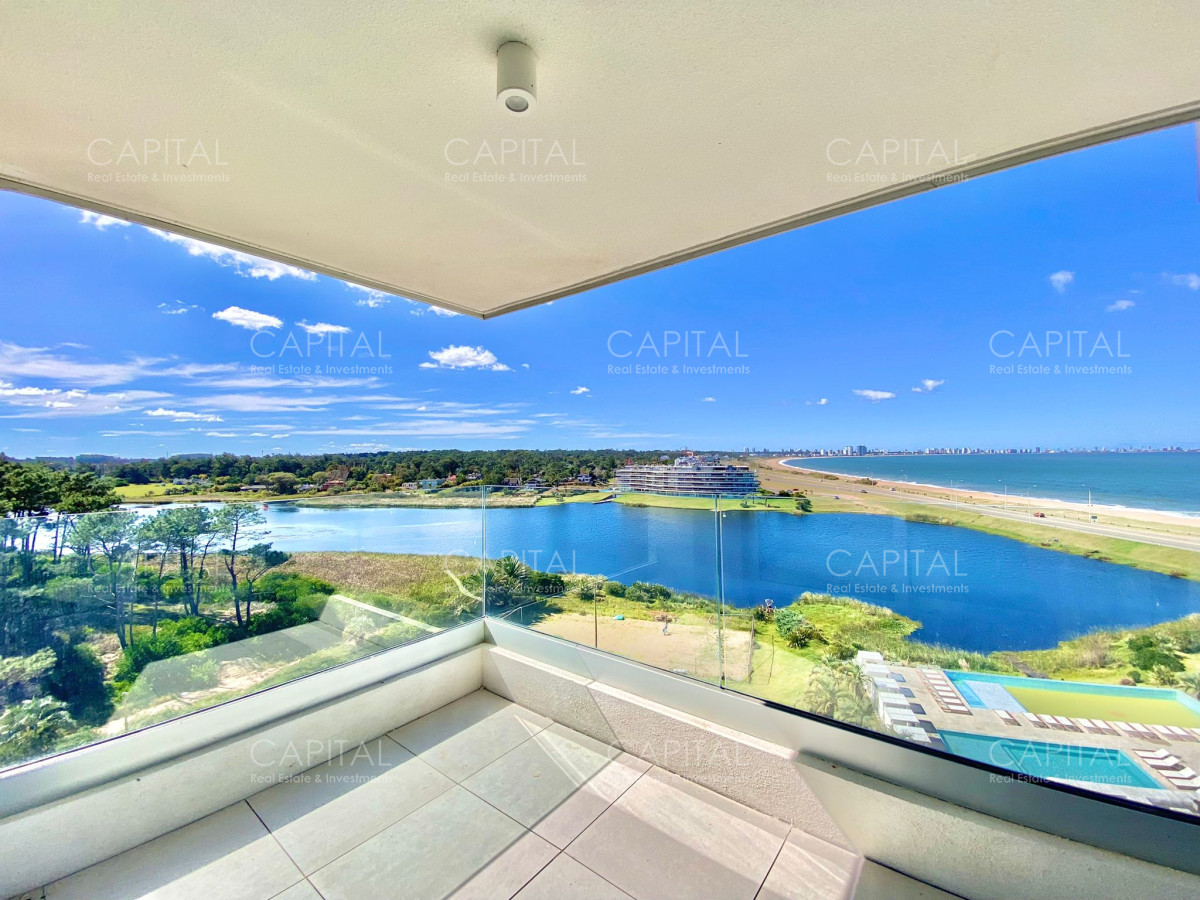 Apartamento en venta a estrenar de tres dormitorios en Poseidon Laguna, Punta del Este - CCP32635A