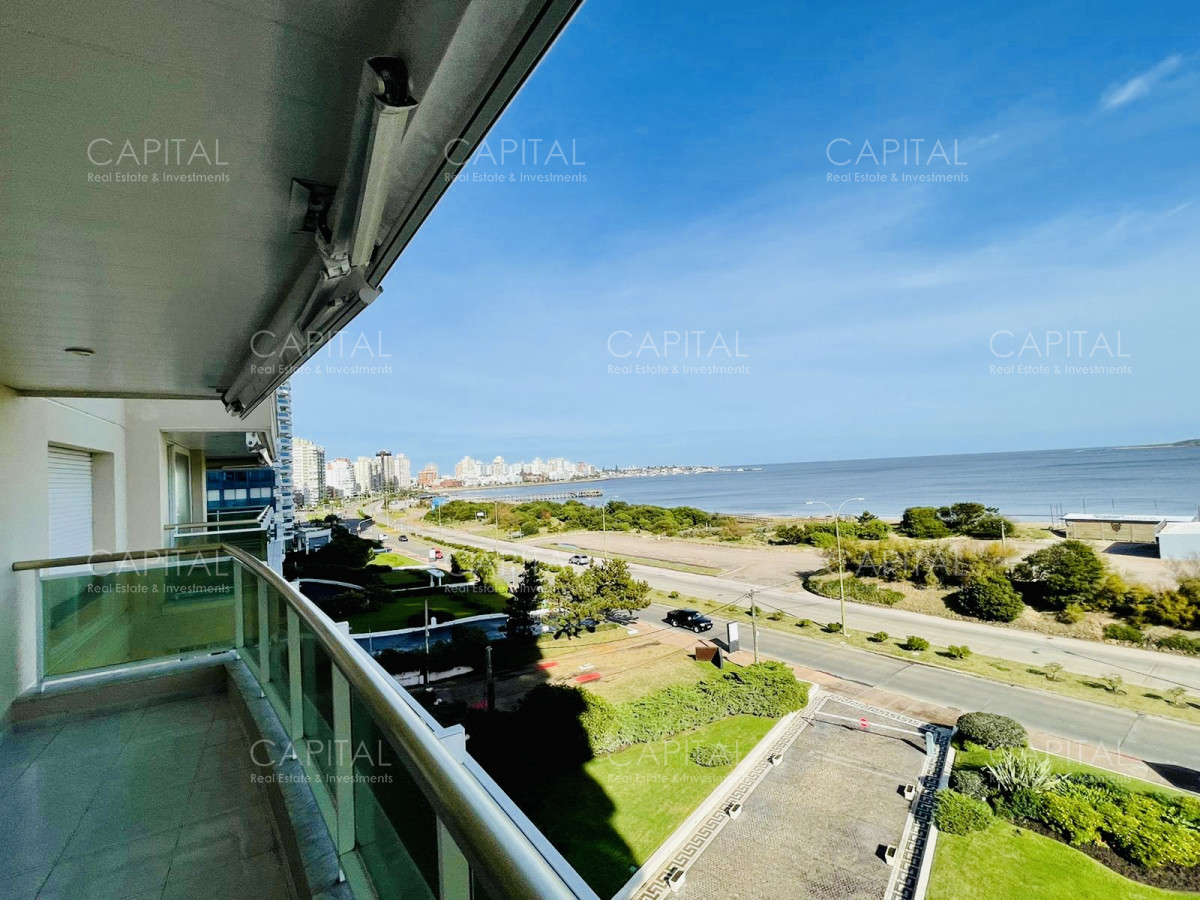 Apartamento ID.31146 - Alquiler temporario de apartamento al frente en edificio de categoría sobre Playa Mansa