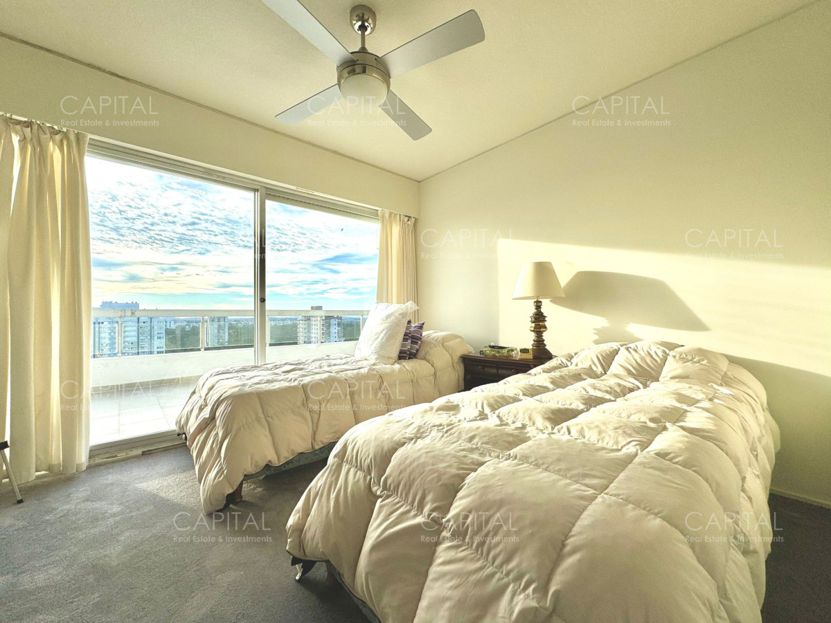 Apartamento ID.36243 - Apartamento en Venta en Punta del Este de 3 Dormitorios