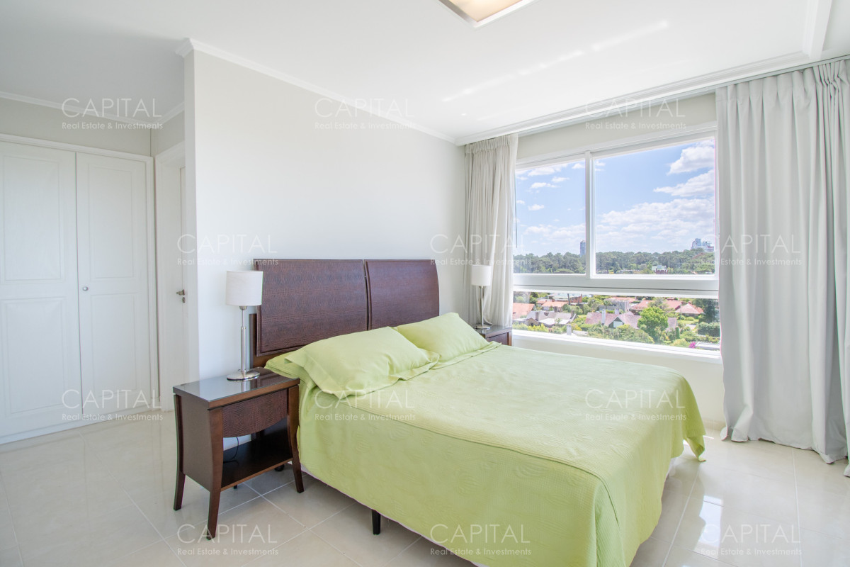 Apartamento ID.30320 - Apartamento de Tres dormitorios en venta Le Jardin
