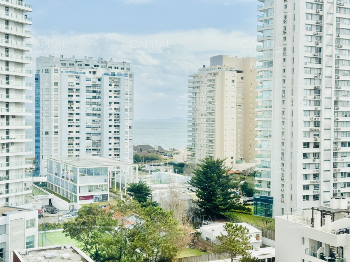 Apartamento ID.40580 - Apartamento reciclado de tres dormitorios en venta en Playa Mansa