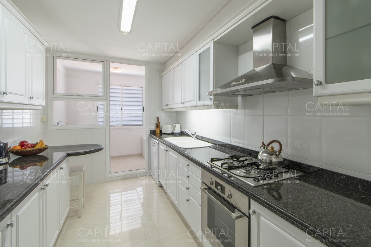 Apartamento ID.33697 - Apartamento en Le Jardin de tres dormitorios y dependencia de servicio en Venta Punta del Este en venta