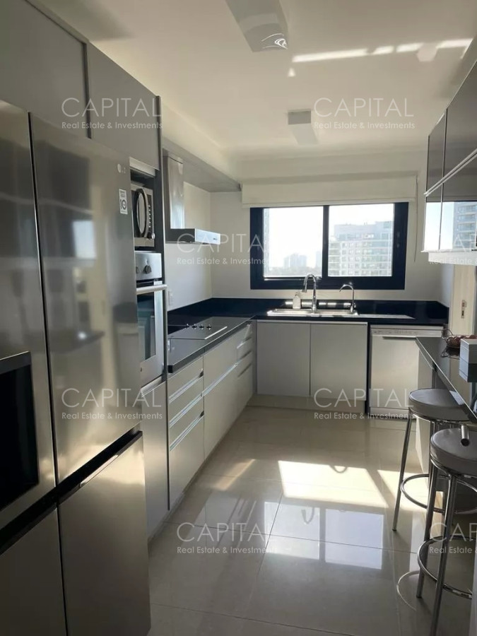 Apartamento ID.36398 - Torre One Apartamento de tres dormitorios mas dependencia de servicio en venta
