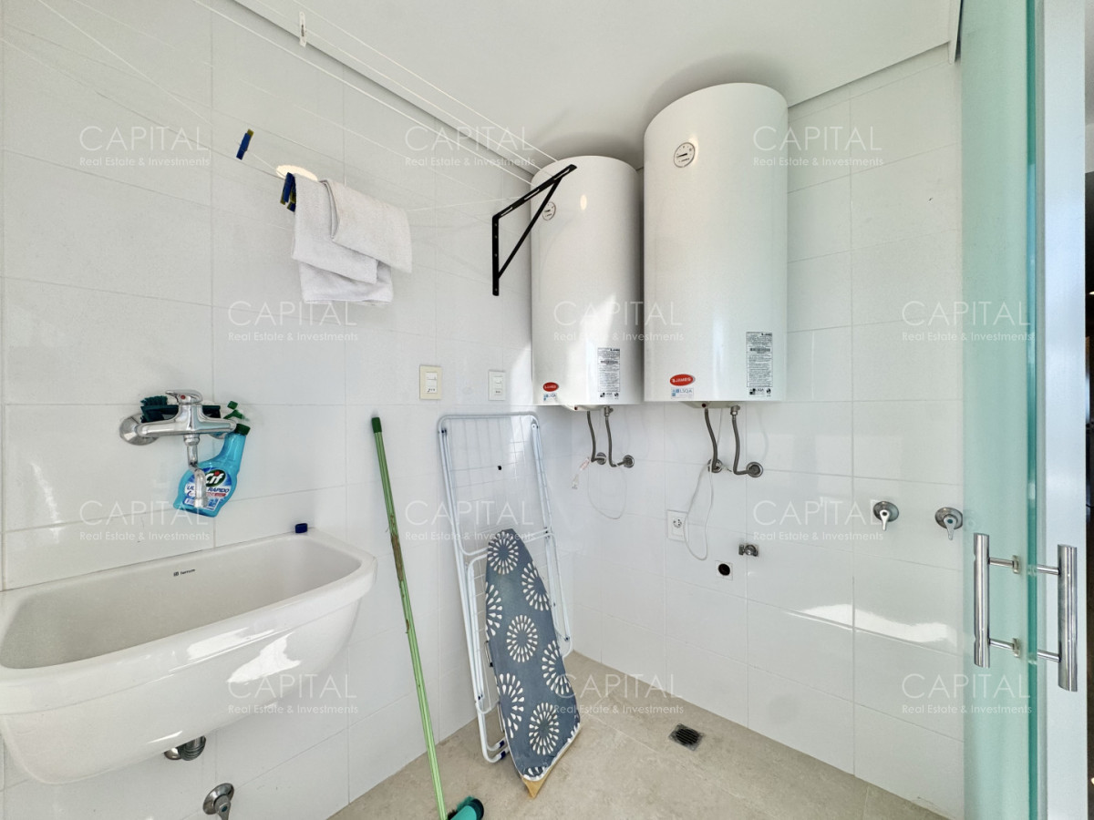 Apartamento ID.39295 - Le Parc esquinero piso alto en playa brava en venta