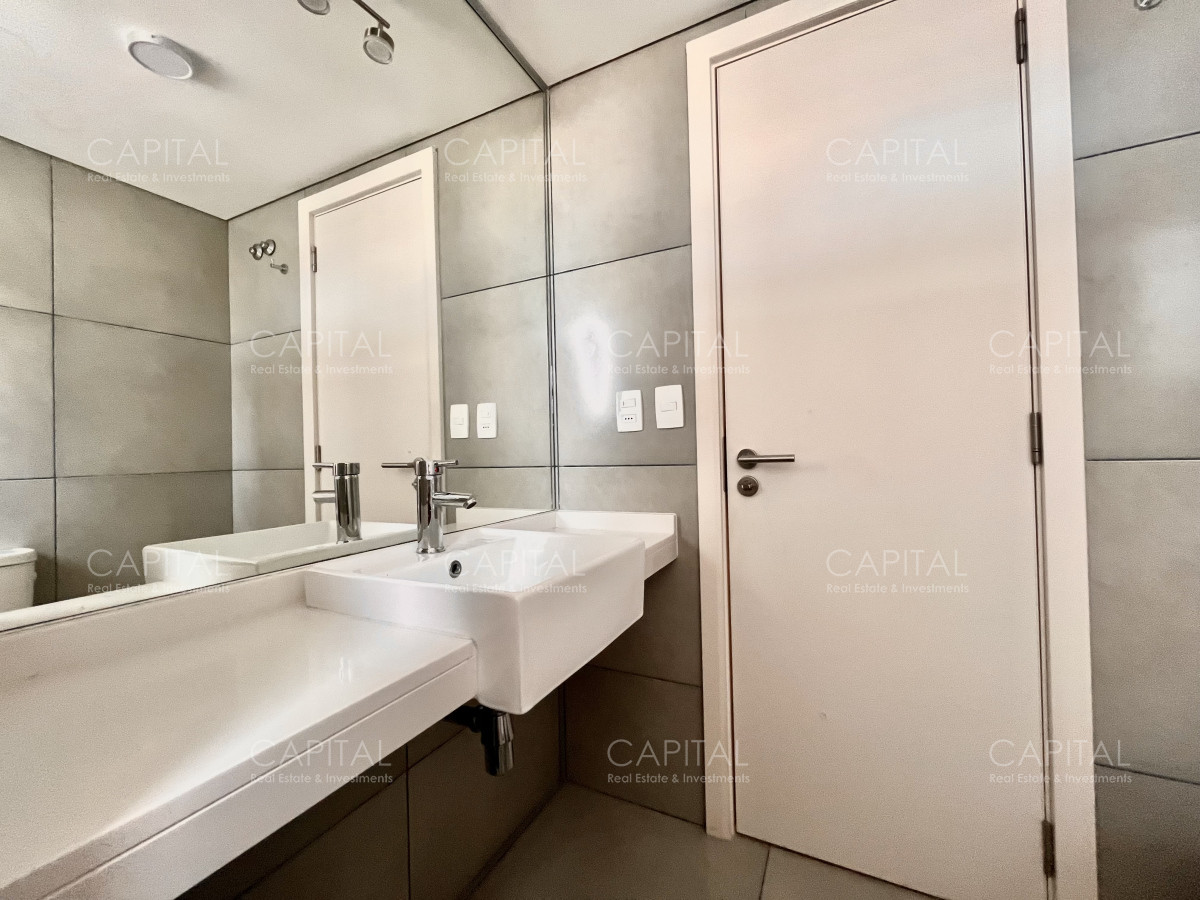 Apartamento ID.38359 - Apartamento de 2 Dormitorios en venta con Vista al Mar