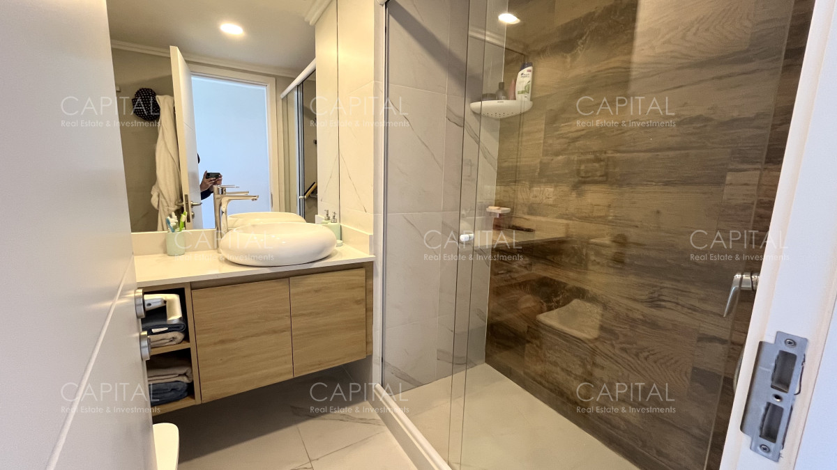 Apartamento ID.39044 - Apartamento en venta en edificio Cruceros Punta del Este