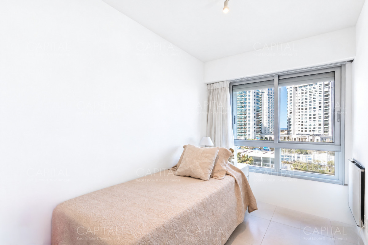Apartamento ID.40971 - APARTAMENTO EN EDIFICIO MALECON RECICLADO 3 DORMITORIOS EN VENTA