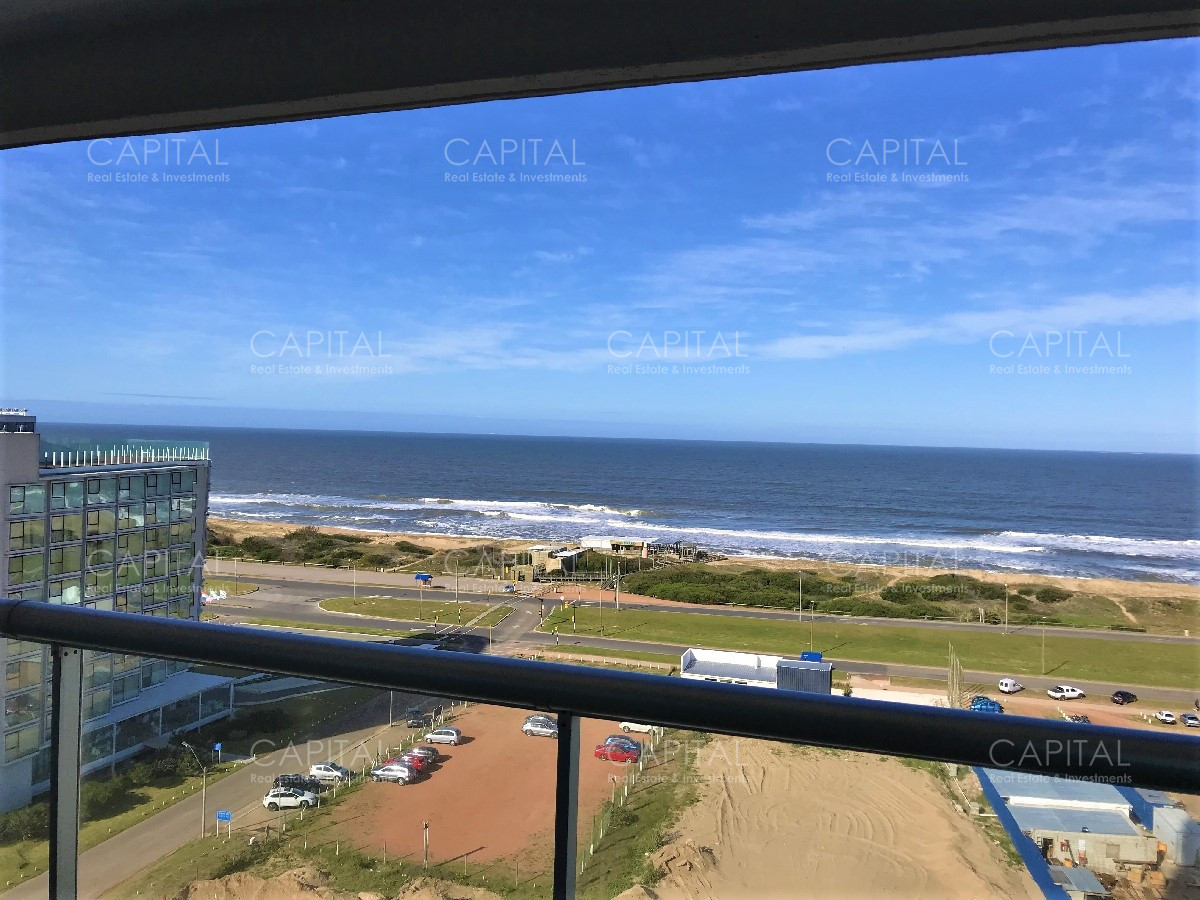 Apartamento ID.29152 - Moderno Apartamento de Dos Dormitorios con Vista al Mar - Alquiler Anual