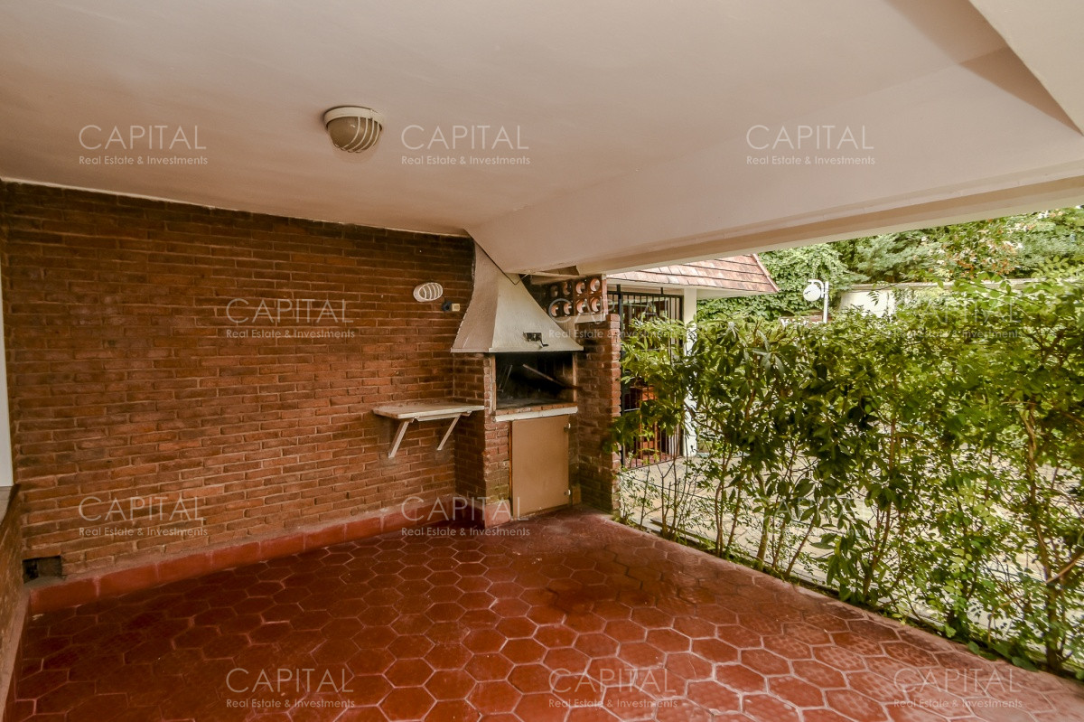 Apartamento ID.28844 - Venta de apartamento estilo casa en Playa Mansa