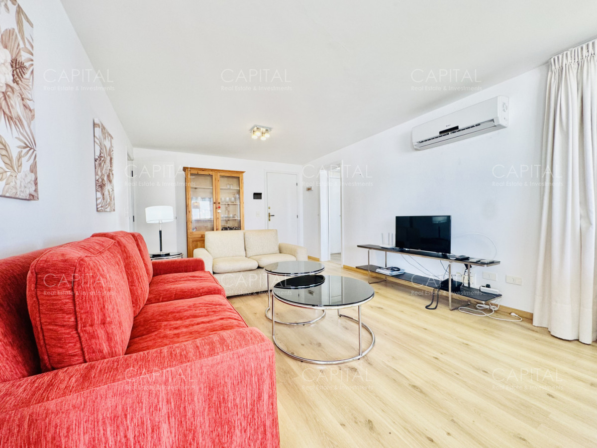 Apartamento ID.40580 - Apartamento reciclado de tres dormitorios en venta en Playa Mansa