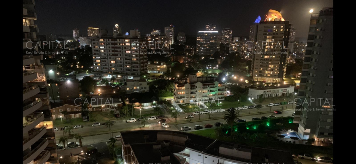 Apartamento ID.38050 - Apartamento en Venta de Dos Dormitorios  Playa Brava , Punta del Este 