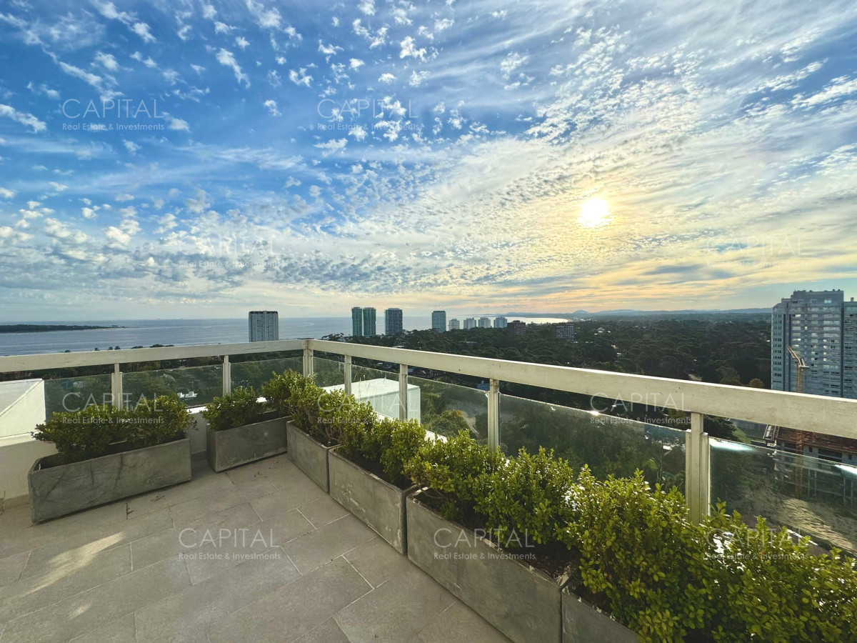 Apartamento ID.36243 - Apartamento en Venta en Punta del Este de 3 Dormitorios