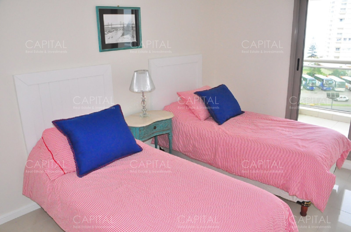 Apartamento ID.26609 - Imperiale en Venta Apartamento Cuatro Dormitorios