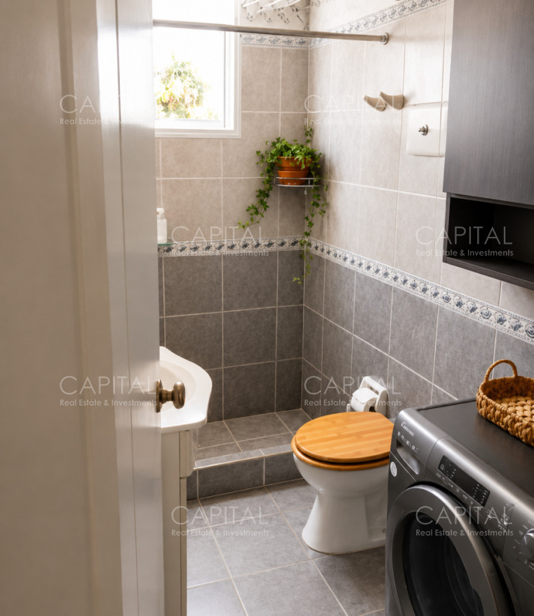 Apartamento en Primera Linea de Dos Dormitorios en Playa Mansa, photo 4