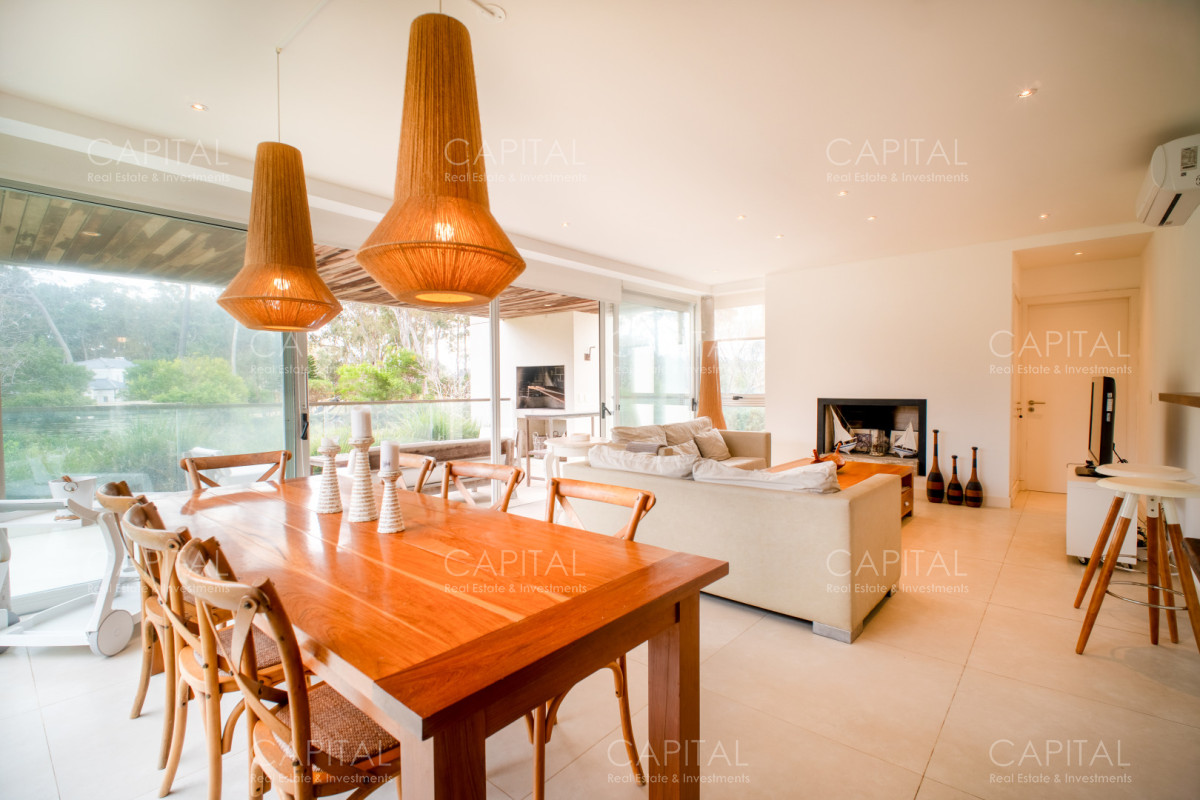 Apartamento ID.36855 - Manantiales 2 dormitorios y dependencia con parrillero a pasos del mar