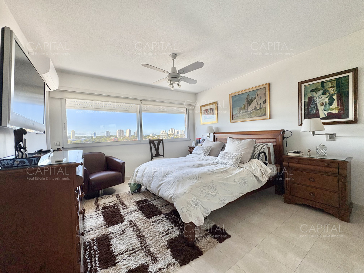 Apartamento ID.38606 - Apartamento esquinero en Tunquelen de tres dormitorios y servicio 