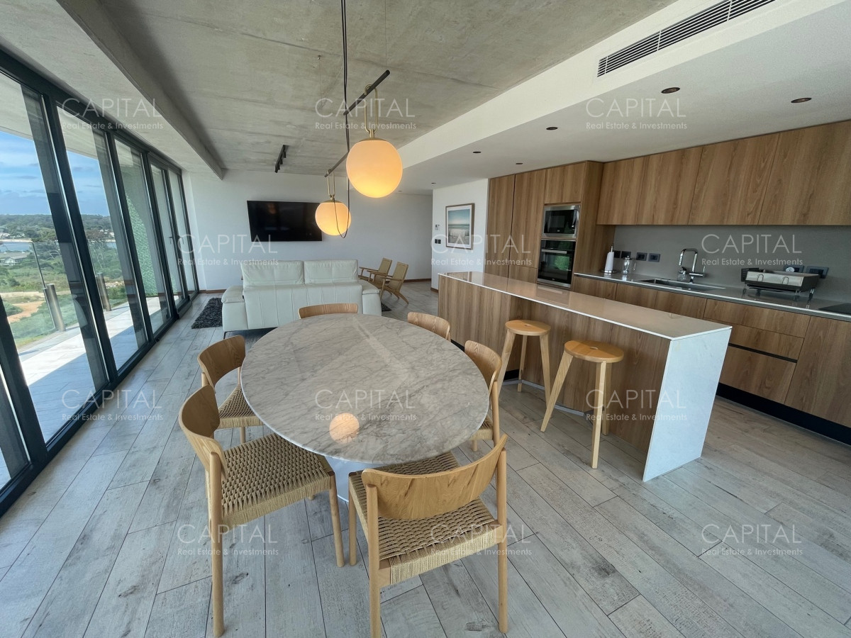 Apartamento ID.36507 - Surfside, 1 dorm y medio en Playa Brava zona Rincón del Indio 