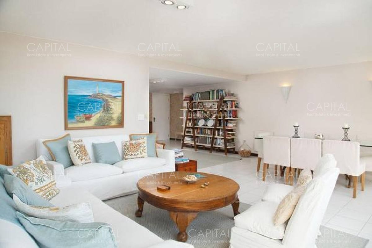 Apartamento ID.26486 - Espectacular Apartamento Torre Tiburon 3 dormitorios + servicio con baño