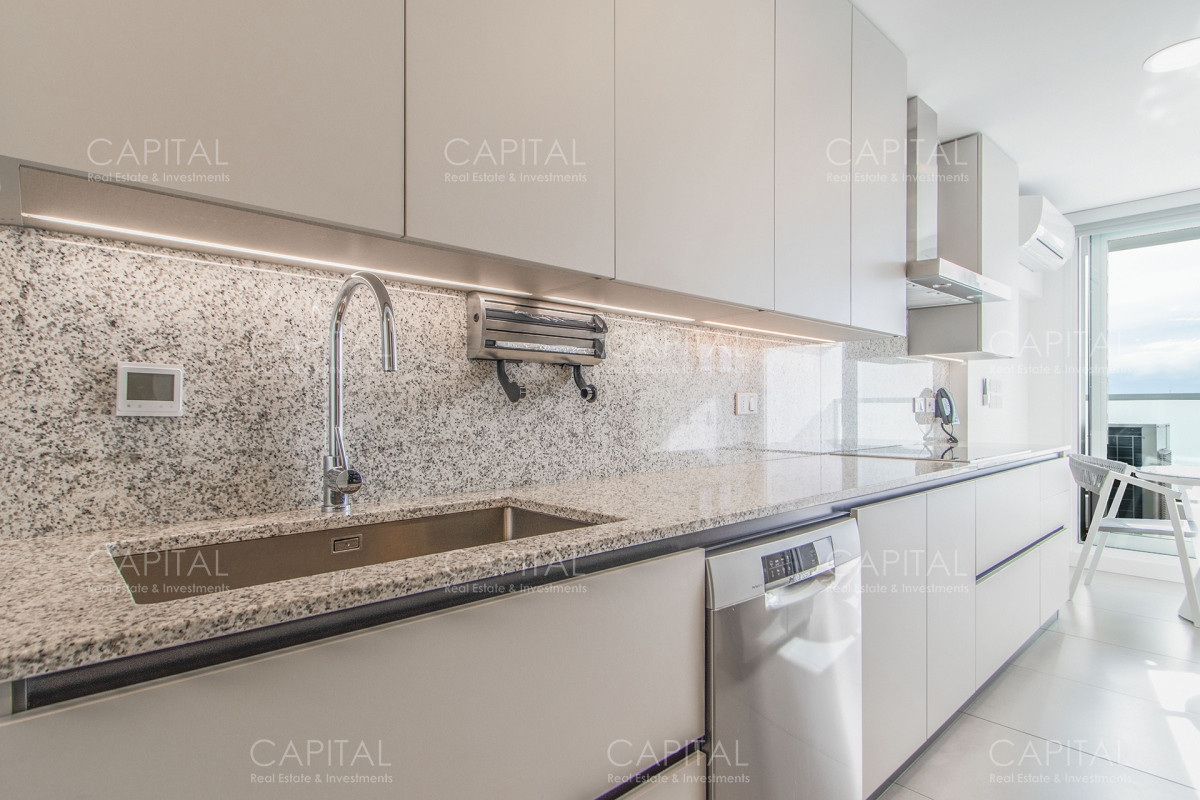 Apartamento ID.34933 - Le Parc 3 Punta del Este de tres dormitorios en Venta