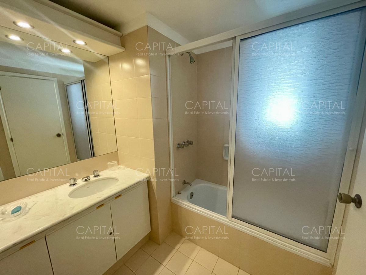 Apartamento ID.38559 - Departamento en venta en Playa Brava a pasos del mar con servicios