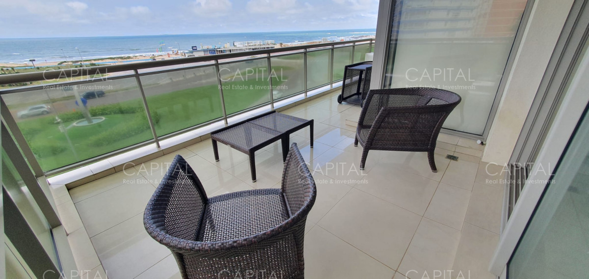 Apartamento ID.32278 - Venta departamento frente al mar tres dormitorios mas dependencia Playa Brava Punta del Este